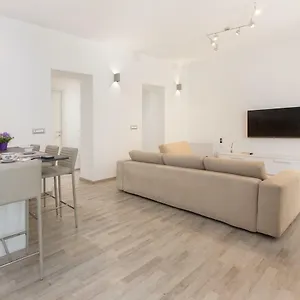 Residenze Al Porto Apartament
