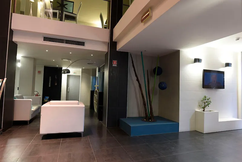 Smart Hotel Central Milano 4*,  İtalya
